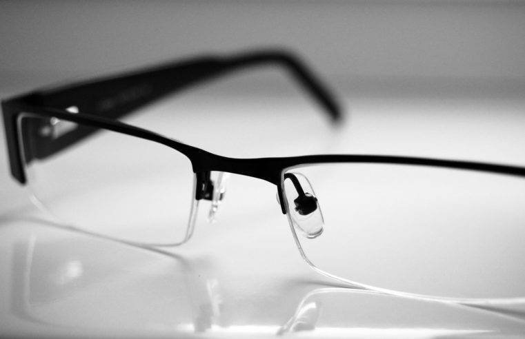 Jak dbać o czystość okularów polaryzacyjnych?